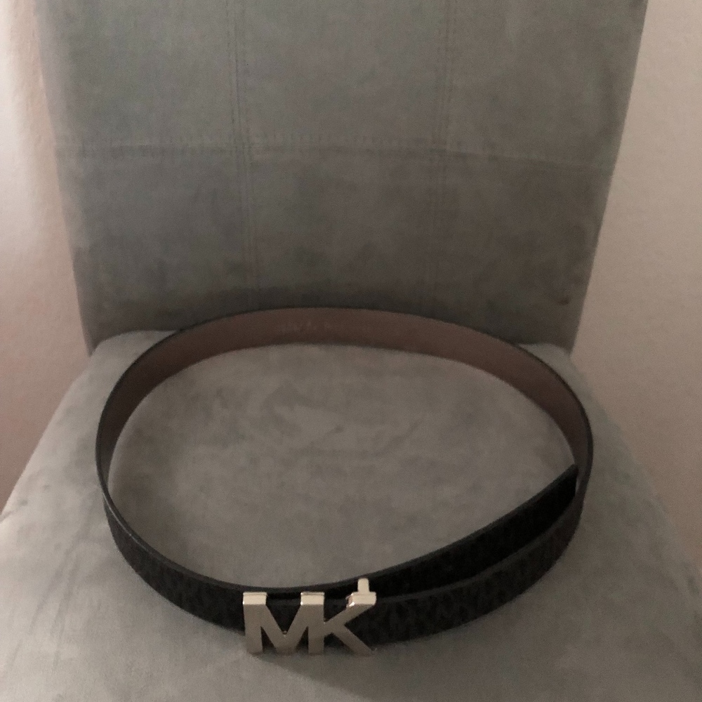 Michael Kors black belt
